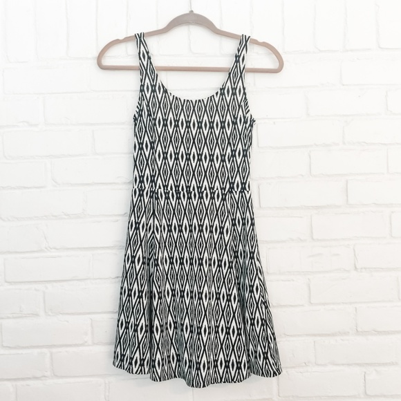 Dresses & Skirts - 🍁Blue/White Tank Sun Dress Size 4 Dresses & Skirts - 🍁Blue/White Tank Sun Dress Size 4